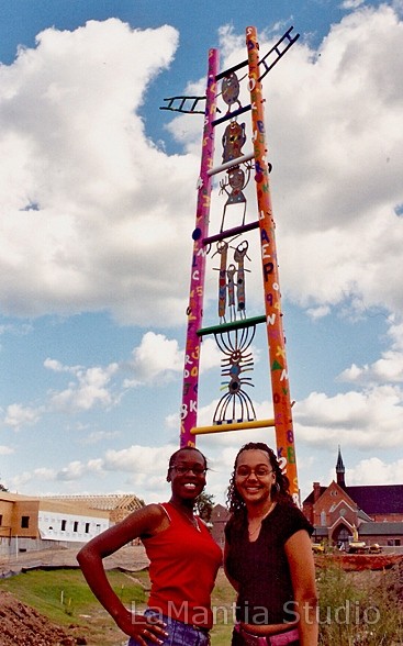 collaborative public art project using recycled materials with community by Joe LaMantia